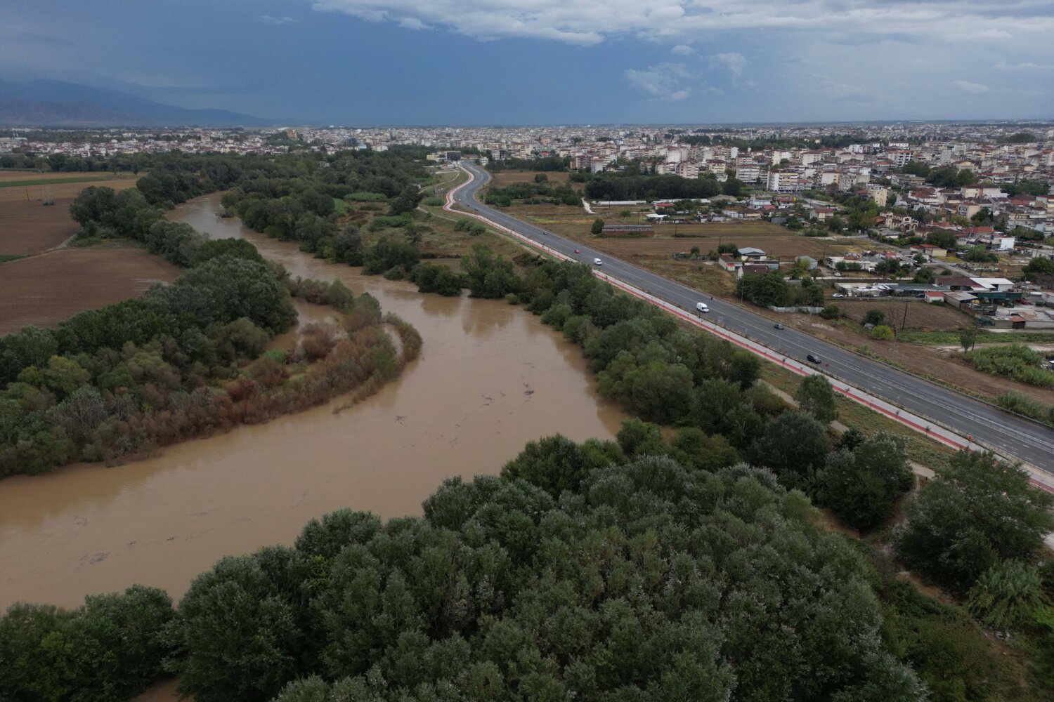 Θεσσαλία: «Σε κακή κατάσταση ποσοτικά το υπόγειο υδατικό σύστημα του Πηνειού»